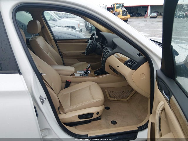 46272167 :رقم المزاد ، 5UXWX9C59D0A11782 vin ، 2013 Bmw X3 Xdrive28i مزاد بيع