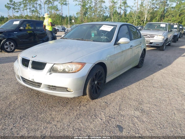 2007 Bmw 328i მანქანა იყიდება აუქციონზე, vin: WBAVA37517NL10836, აუქციონის ნომერი: 46272168