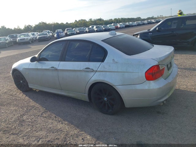 2007 Bmw 328i მანქანა იყიდება აუქციონზე, vin: WBAVA37517NL10836, აუქციონის ნომერი: 46272168