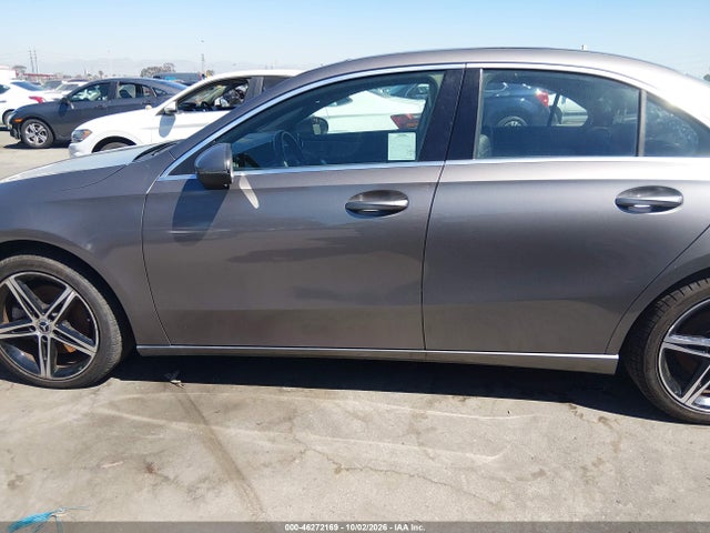 46272169 :رقم المزاد ، WDD3G4EB5KW007221 vin ، 2019 Mercedes-benz A 220 مزاد بيع