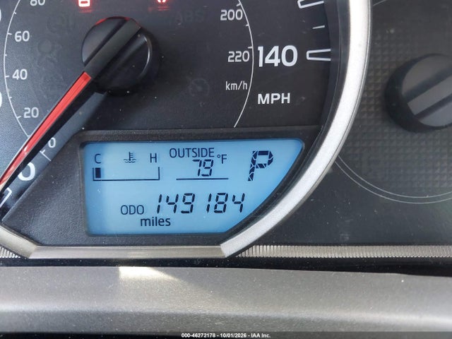 2T3ZFREV0FW198839 Toyota RAV4 LE