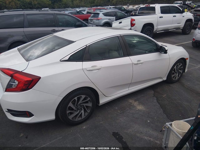 46272206 :رقم المزاد ، 19XFC2F72GE087788 vin ، 2016 Honda Civic Ex مزاد بيع