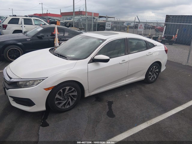 46272206 :رقم المزاد ، 19XFC2F72GE087788 vin ، 2016 Honda Civic Ex مزاد بيع
