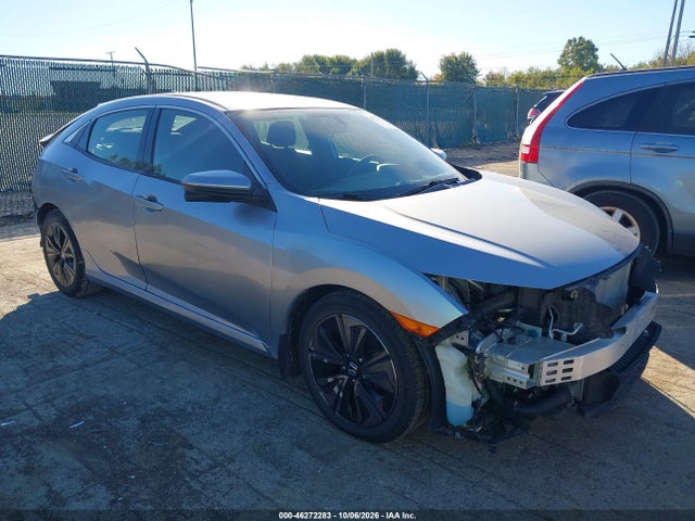 46272283 :رقم المزاد ، SHHFK7H55JU216876 vin ، 2018 Honda Civic Ex مزاد بيع