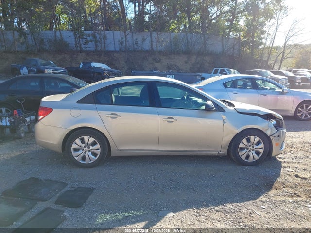 Aukcja sprzedaży 2014 Chevrolet Cruze Ls Auto, vin: 1G1PA5SG3E7388576, numer aukcji: 46272315