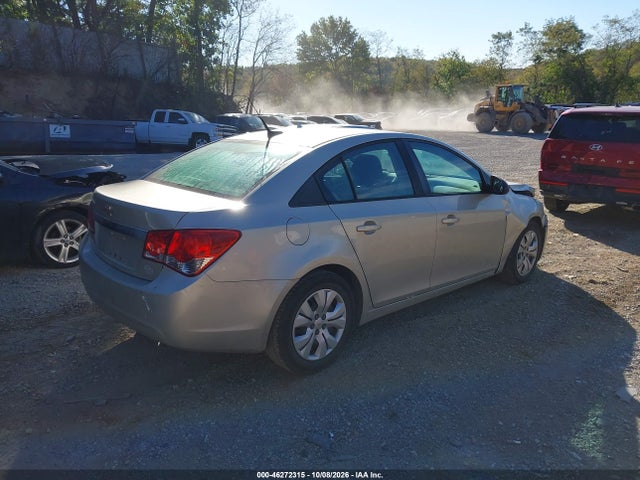 Aukcja sprzedaży 2014 Chevrolet Cruze Ls Auto, vin: 1G1PA5SG3E7388576, numer aukcji: 46272315