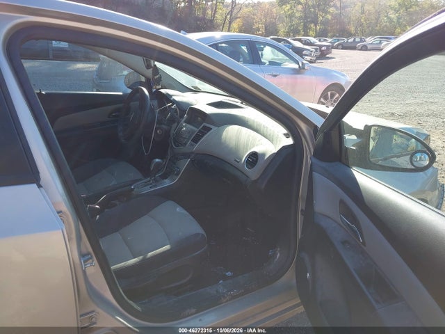 Aukcja sprzedaży 2014 Chevrolet Cruze Ls Auto, vin: 1G1PA5SG3E7388576, numer aukcji: 46272315