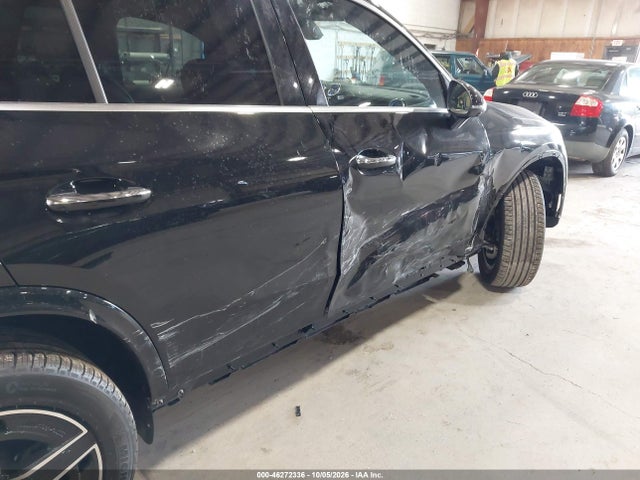 W1NKM4HB2TU114257 Mercedes-Benz Glc 300 4matic Suv