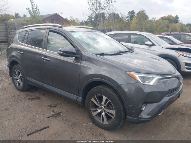 46272365 :رقم المزاد ، 2T3RFREV3JW838678 vin ، 2018 Toyota Rav4 Xle مزاد بيع