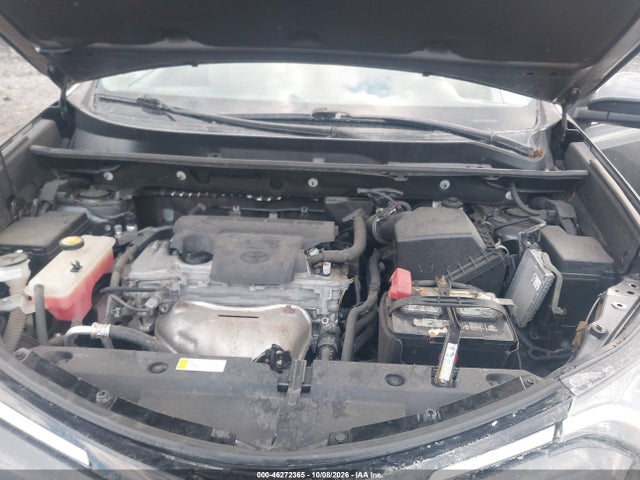 46272365 :رقم المزاد ، 2T3RFREV3JW838678 vin ، 2018 Toyota Rav4 Xle مزاد بيع