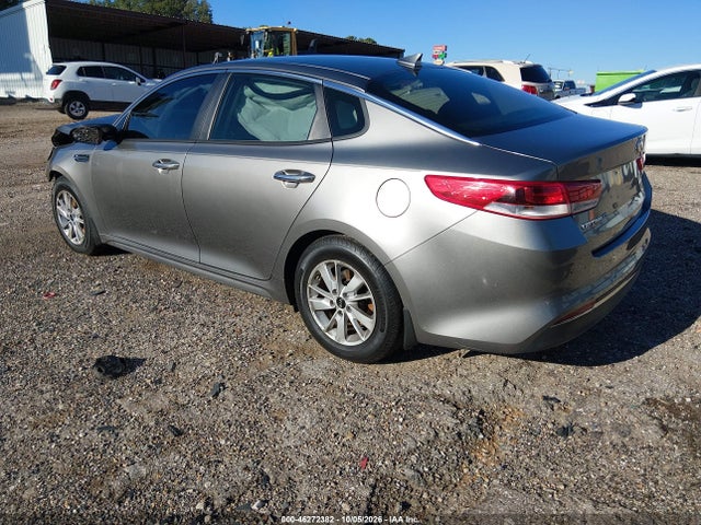 2017 Kia Optima Lx მანქანა იყიდება აუქციონზე, vin: 5XXGT4L33HG137138, აუქციონის ნომერი: 46272382