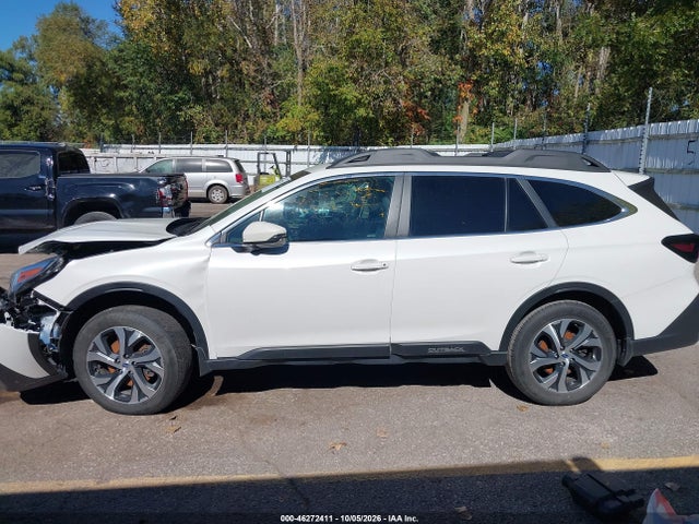46272411 :رقم المزاد ، 4S4BTANCXN3168156 vin ، 2022 Subaru Outback Limited مزاد بيع