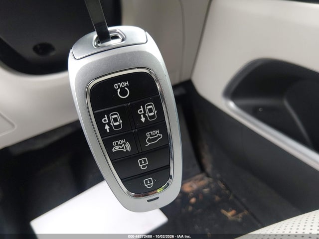 Продажа на аукционе авто 2023 Hyundai Tucson Limited, vin: 5NMJECAE5PH215563, номер лота: 46272488