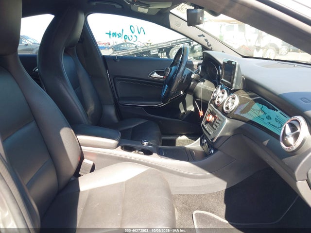 Mercedes-Benz Cla-class Cla 250 2014 WDDSJ4GB7EN135853 Image 5
