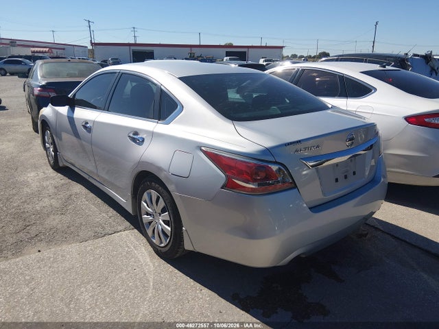Auction sale of the 2015 Nissan Altima 2.5 S, vin: 1N4AL3AP9FC196168, lot number: 46272557