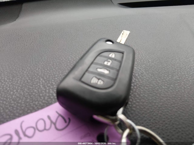 46272604 :رقم المزاد ، 4T1B11HK4KU192533 vin ، 2019 Toyota Camry Se مزاد بيع