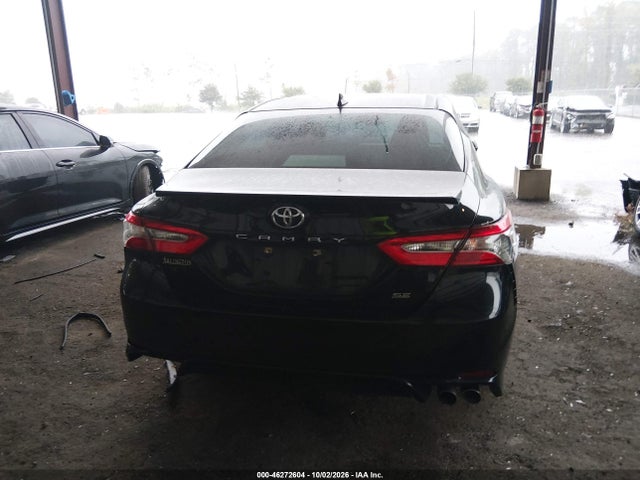46272604 :رقم المزاد ، 4T1B11HK4KU192533 vin ، 2019 Toyota Camry Se مزاد بيع