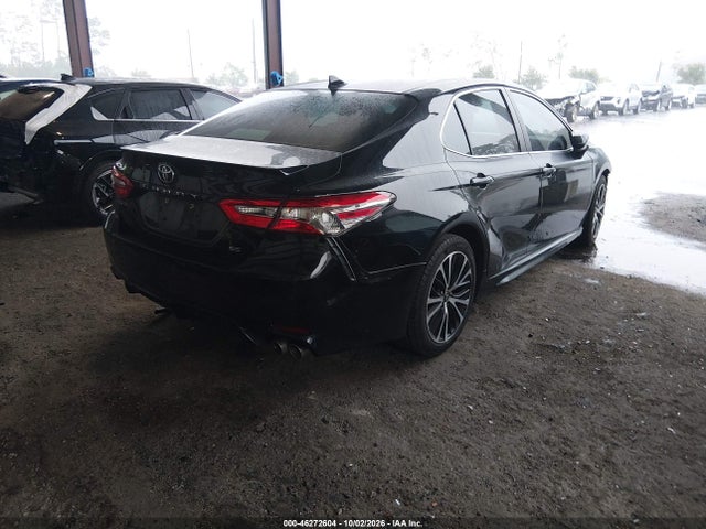 46272604 :رقم المزاد ، 4T1B11HK4KU192533 vin ، 2019 Toyota Camry Se مزاد بيع