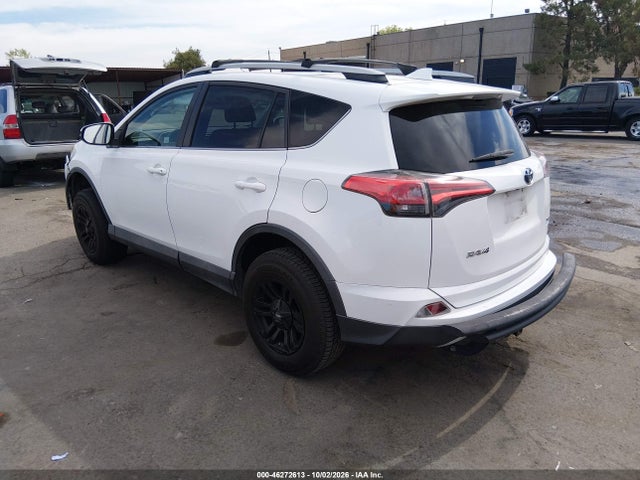 2T3RFREVXJW789351 Toyota Rav4 Xle