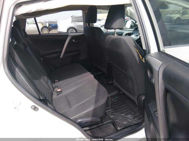 2T3RFREVXJW789351 Toyota Rav4 Xle