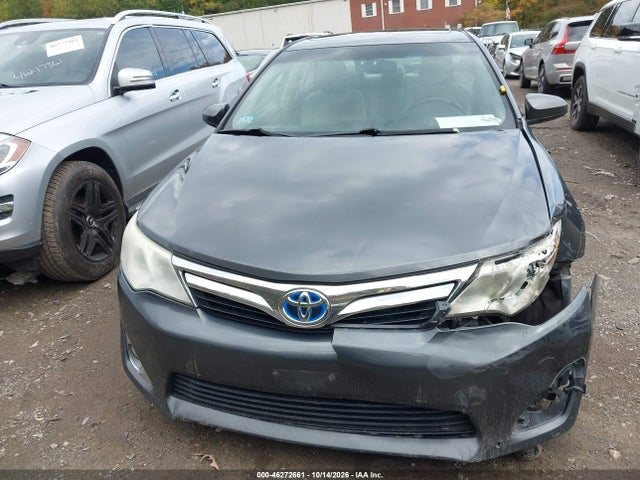 46272661 :رقم المزاد ، 4T1BD1FK0CU051552 vin ، 2012 Toyota Camry Hybrid Xle مزاد بيع