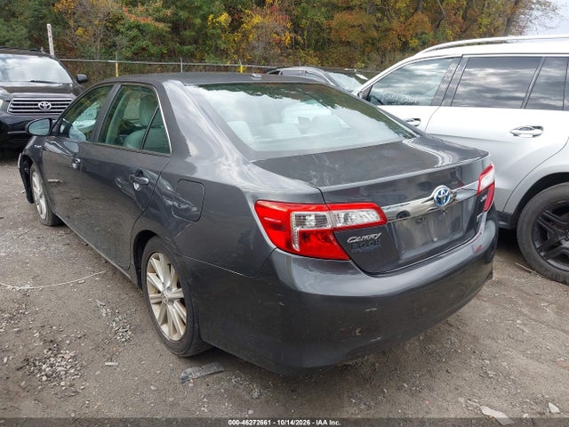 46272661 :رقم المزاد ، 4T1BD1FK0CU051552 vin ، 2012 Toyota Camry Hybrid Xle مزاد بيع