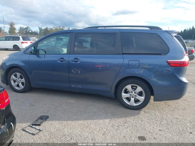 Auction sale of the 2015 Toyota Sienna Le 8 Passenger, vin: 5TDKK3DC9FS572943, lot number: 46272782