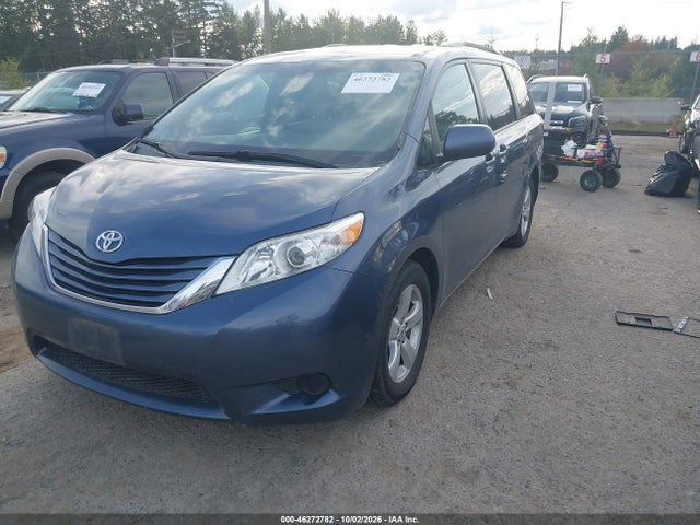 Auction sale of the 2015 Toyota Sienna Le 8 Passenger, vin: 5TDKK3DC9FS572943, lot number: 46272782
