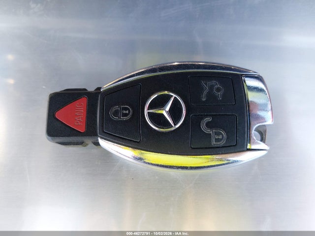 55SWF4JB6JU263207 Mercedes-Benz C 300