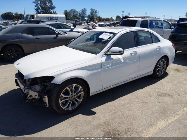 55SWF4JB6JU263207 Mercedes-Benz C 300