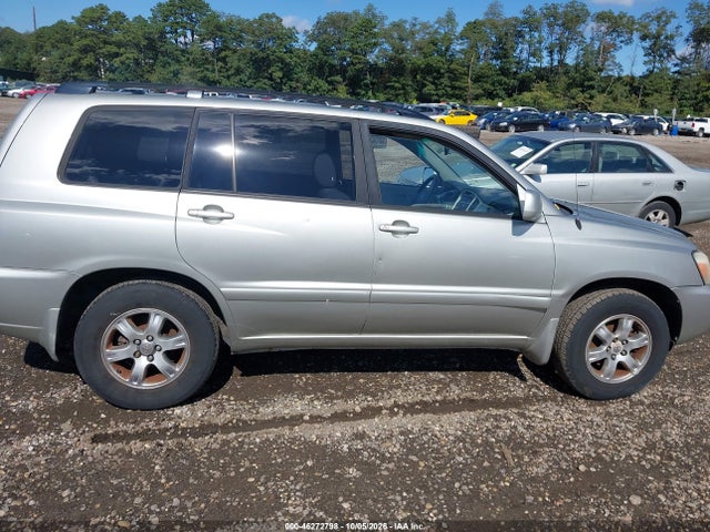 46272798 :رقم المزاد ، JTEDP21A540011951 vin ، 2004 Toyota Highlander V6 مزاد بيع