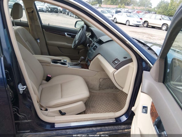 Продажа на аукционе авто 2009 Mercedes-benz C 300 Luxury 4matic, vin: WDDGF81X99F221619, номер лота: 46272837