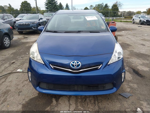 2014 Toyota Prius V Three მანქანა იყიდება აუქციონზე, vin: JTDZN3EU6E3293415, აუქციონის ნომერი: 46272871