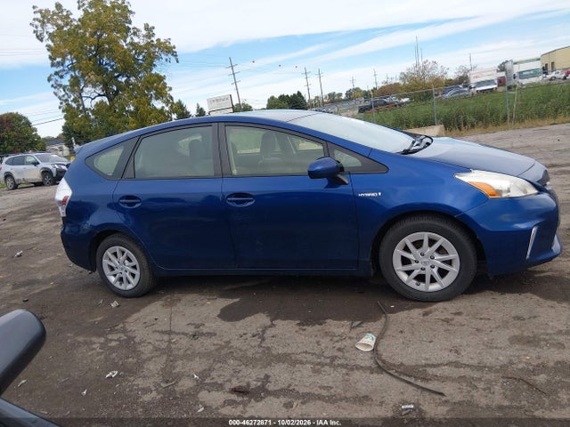 2014 Toyota Prius V Three მანქანა იყიდება აუქციონზე, vin: JTDZN3EU6E3293415, აუქციონის ნომერი: 46272871