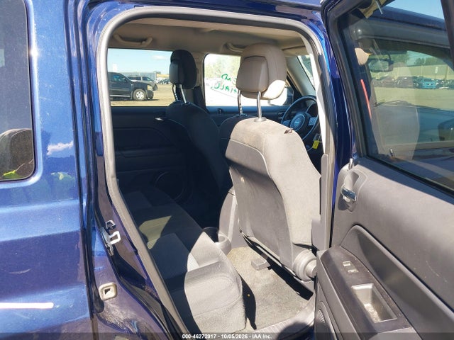 2016 Jeep Patriot Latitude მანქანა იყიდება აუქციონზე, vin: 1C4NJRFB8GD580875, აუქციონის ნომერი: 46272917