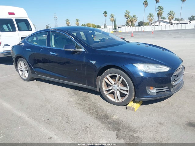 Продажа на аукционе авто 2013 Tesla Model S, vin: 5YJSA1CN8DFP23265, номер лота: 46272943