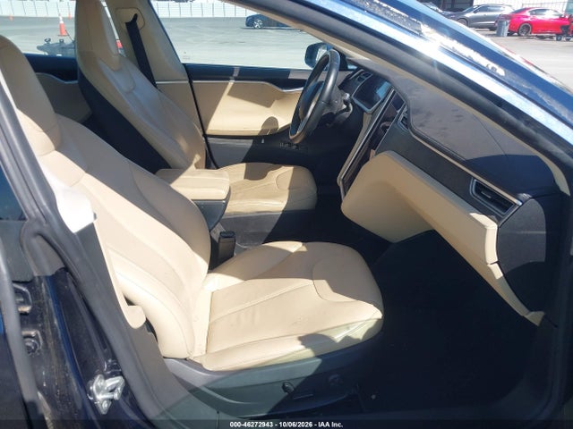 46272943 :رقم المزاد ، 5YJSA1CN8DFP23265 vin ، 2013 Tesla Model S مزاد بيع