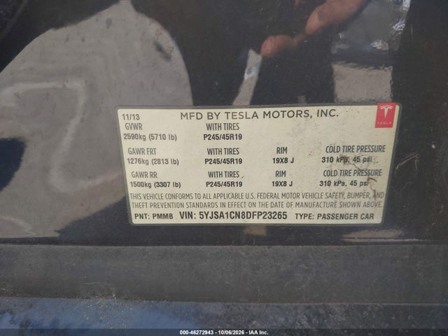46272943 :رقم المزاد ، 5YJSA1CN8DFP23265 vin ، 2013 Tesla Model S مزاد بيع