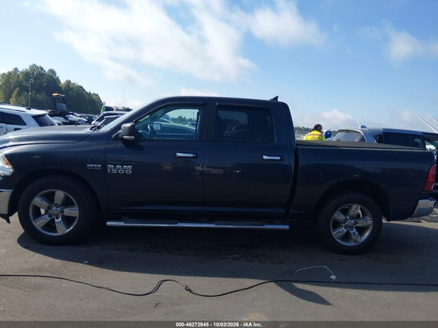 46272945 :رقم المزاد ، 1C6RR6LT8HS639367 vin ، 2017 Ram 1500 Big Horn  4x2 5'7 Box مزاد بيع