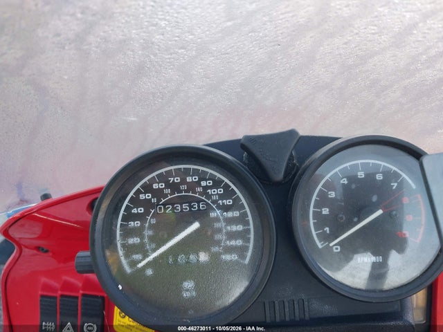 46273011 :رقم المزاد ، WB10416A7WZC60216 vin ، 1998 Bmw R1100 Rs مزاد بيع