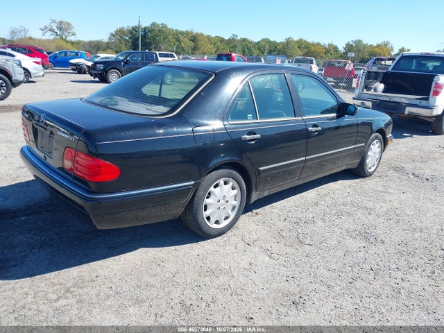 Продаж на аукціоні авто 1998 Mercedes-benz E 300 Diesel, vin: WDBJF25F7WA533346, номер лоту: 46273040