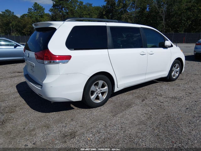 Продажа на аукционе авто 2011 Toyota Sienna Le V6, vin: 5TDKK3DC8BS161060, номер лота: 46273068
