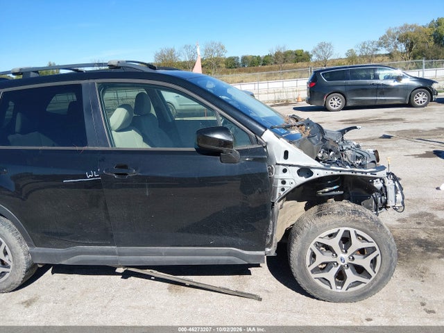 Продаж на аукціоні авто 2019 Subaru Forester Premium, vin: JF2SKAEC5KH561022, номер лоту: 46273207