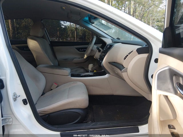2015 Nissan Altima 2.5 S მანქანა იყიდება აუქციონზე, vin: 1N4AL3AP0FC122010, აუქციონის ნომერი: 46273277