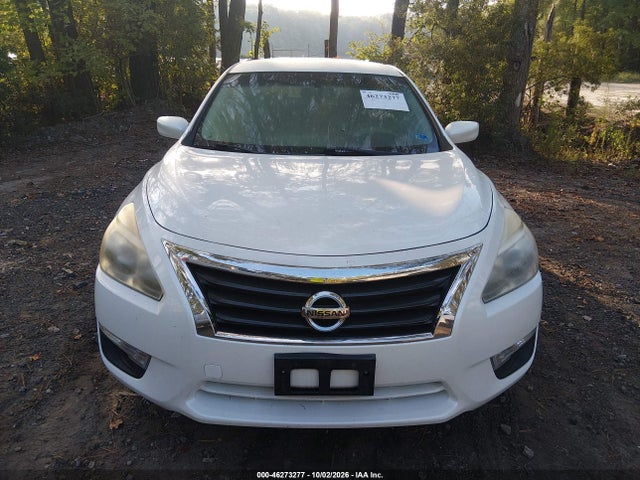 2015 Nissan Altima 2.5 S მანქანა იყიდება აუქციონზე, vin: 1N4AL3AP0FC122010, აუქციონის ნომერი: 46273277