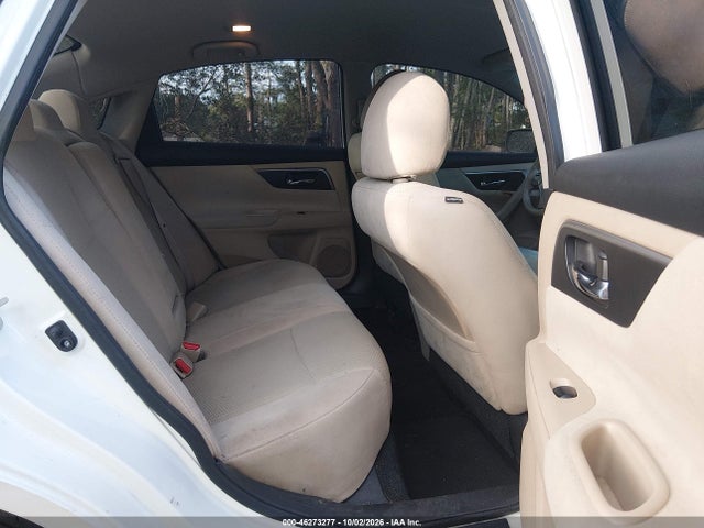 2015 Nissan Altima 2.5 S მანქანა იყიდება აუქციონზე, vin: 1N4AL3AP0FC122010, აუქციონის ნომერი: 46273277
