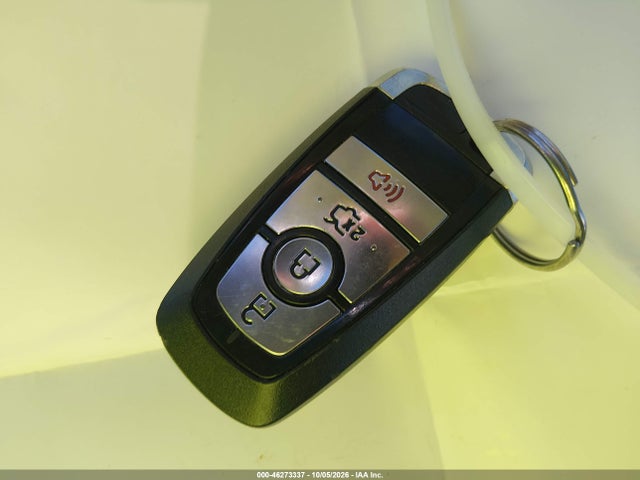46273337 :رقم المزاد ، 3FA6P0H72HR235623 vin ، 2017 Ford Fusion Se مزاد بيع