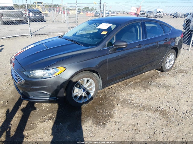 46273337 :رقم المزاد ، 3FA6P0H72HR235623 vin ، 2017 Ford Fusion Se مزاد بيع