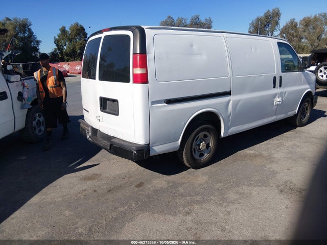 2003 Chevrolet Express მანქანა იყიდება აუქციონზე, vin: 1GCFG15X031167975, აუქციონის ნომერი: 46273369