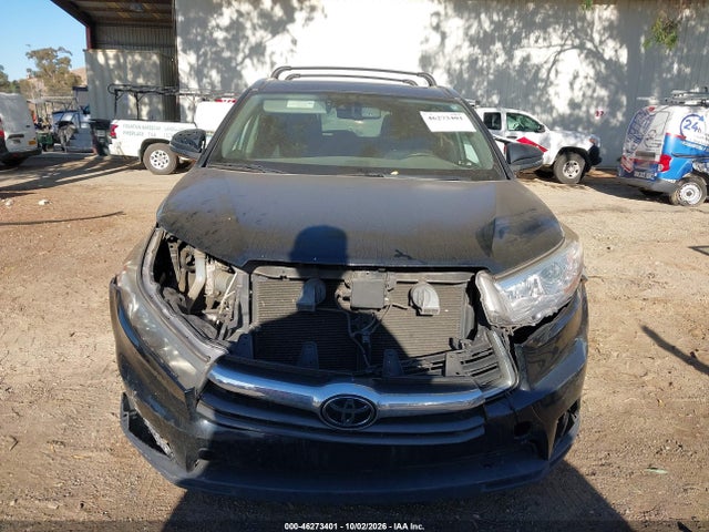 46273401 :رقم المزاد ، 5TDDKRFH5GS332858 vin ، 2016 Toyota Highlander Limited Platinum V6 مزاد بيع